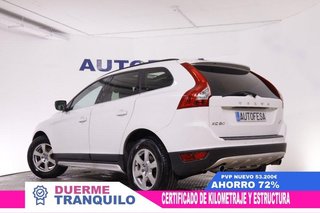 Volvo XC 60 2.5 MOMENTUM AWD AUTO 205CV 5P