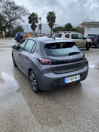 Peugeot 208 2023