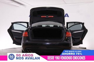 Audi A4 2.0 TDI MULTITRONIC AUTO 143CV 4P