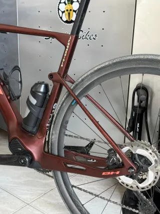 Bicicleta Eléctrica BH iGravelX 2.9 DI2 CARBON