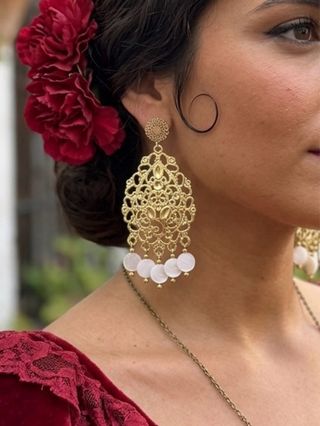 Pendientes dorados estilo gitana