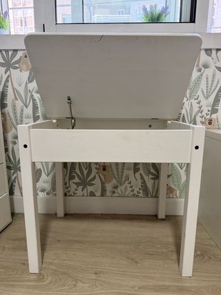 Conjunto escritorio y silla infantil SUNDVIK Ikea