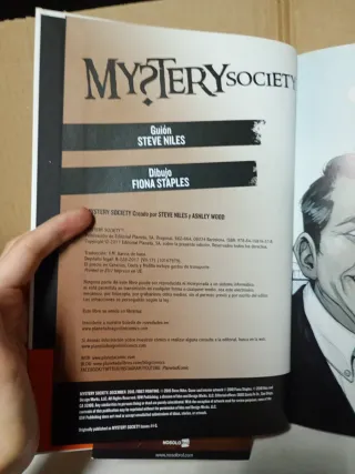 Mystery Society (novela gráfica)