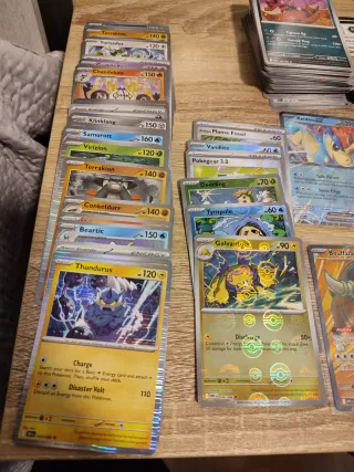 Lote 🇬🇧 black and white unova heavy hitters