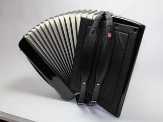 Acordeón Hohner Atlantic IV T