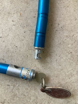 Cadena Antirrobo Moto Azul con Llave
