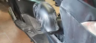 Lote Plásticos, Retrovisores y Asidero Moto