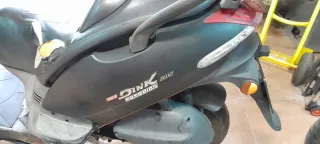 Lote Plásticos, Retrovisores y Asidero Moto