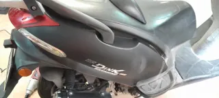 Lote Plásticos, Retrovisores y Asidero Moto