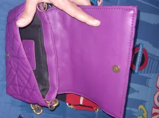 Bolso Zara Morado Acolchado Cadena Dorada