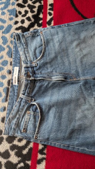 Pantalones vaqueros Bershka hombre Talla 42