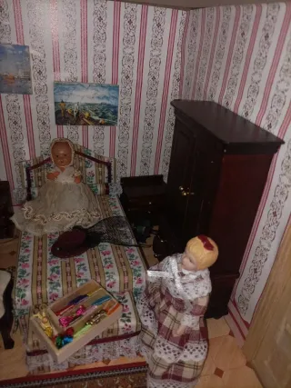 Camera da letto per casa delle bambole