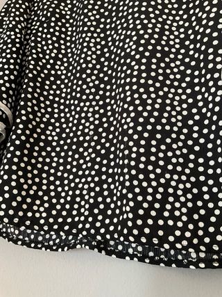 Blusa Flamenca Lunares Blanco y Negro