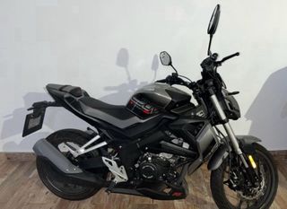 UM Xtreet RS Snake 125cc Naked Negra/Gris