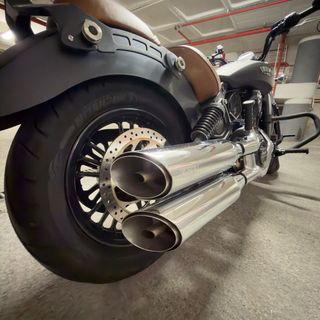 Indian Scout Sixty Negra mate