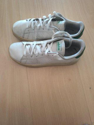 Adidas clásicas blancas y verdes talla 38 2/3 piel