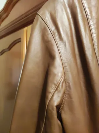 Abrigo de piel marrón señora