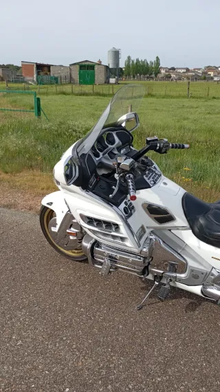 Honda Goldwing 1800 Blanca