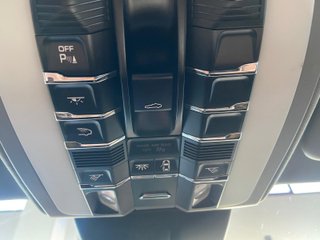 Porsche Panamera 4S 2016
