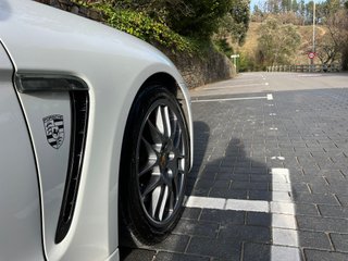 Porsche Panamera 4S 2016