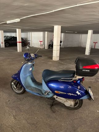Aprilia Habana 125cc Retro Azul