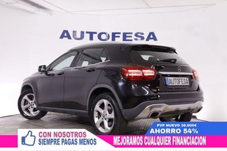 MERCEDES-BENZ CLASE GLA 180 AUTO URBAN 122CV 5P # NAVY,FAROS LED,CAMARA TRASERA CLASE GLA 180 AUTO URBAN 122CV 5P