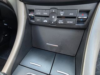 Honda Accord TOURER 2.0 iVTEC Elegance