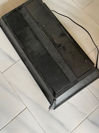 Acuario con mueble negro