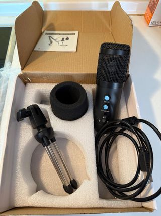 Micrófono USB con soporte y filtro