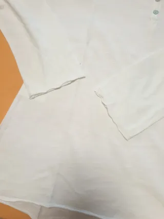 Camiseta blanca manga larga