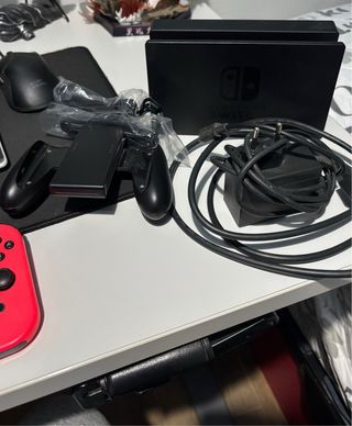 Nintendo Switch con accessori