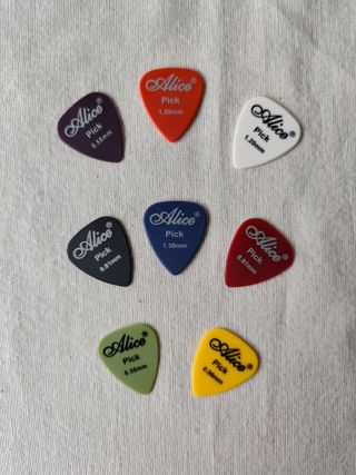 Púas Alice - Set de 3 unidades (nuevas)