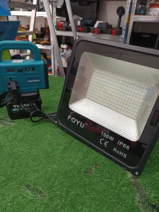 Inverter portatile TM-CH107 + Faro LED
