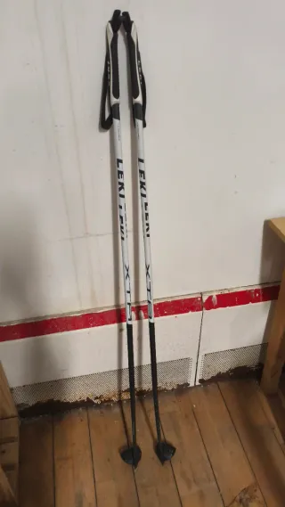 Esquís Travesía Movement Apple X-Series