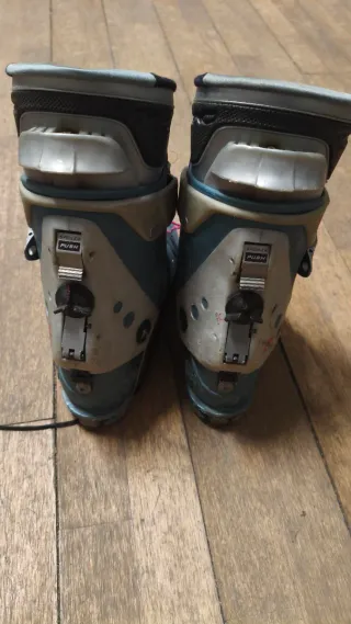 Esquís Travesía Movement Apple X-Series