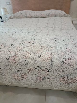 Copriletto uncinetto matrimoniale