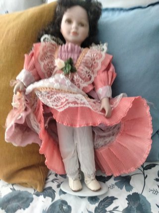 Muñeca de porcelana antigua 40 cms
