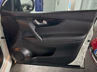 Nissan Qashqai 2019. 140kms 160caballos