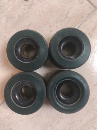 Ruedas Blood orange, plastic core 65mm 80a