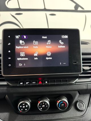 Renault Trafic 2024