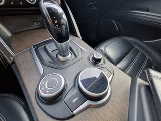 Alfa Romeo Stelvio 2.0 t Executive Q4 280cv auto