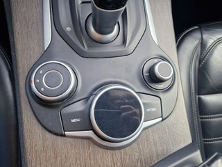 Alfa Romeo Stelvio 2.0 t Executive Q4 280cv auto
