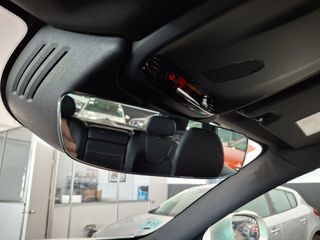 Volvo XC60 2.0 D4 R-Design Auto