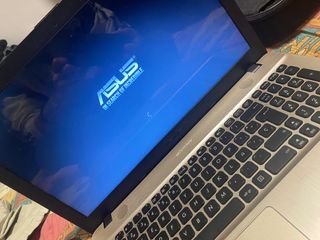 Portátil ASUS X541SA 15.6 Plata y Negro