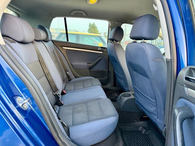 Volkswagen Golf 2005