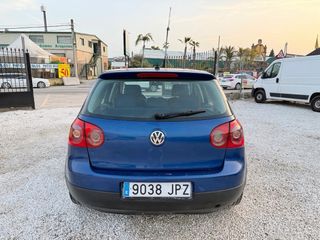 Volkswagen Golf 2005
