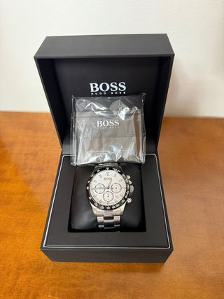 Reloj Boss Hero