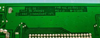 COMMODORE VIC20 TEST BOARD DIP SOCKET HOLE FULL OK