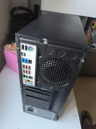 Torre Gaming Asus M5A97 Evo R 2.0