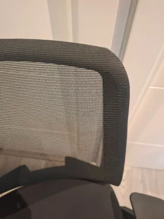 Silla de oficina ergonómica negra